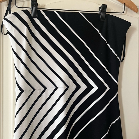 White House Black Market Strapless Black & White Maxi Dress Women’s Size Small - Picture 9 of 10